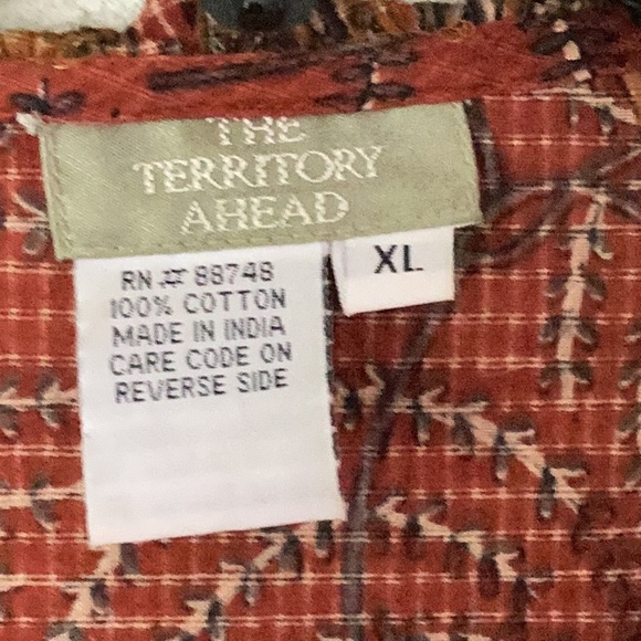 THE TERRITORY AHEAD NWOT❤️ - Picture 2 of 5